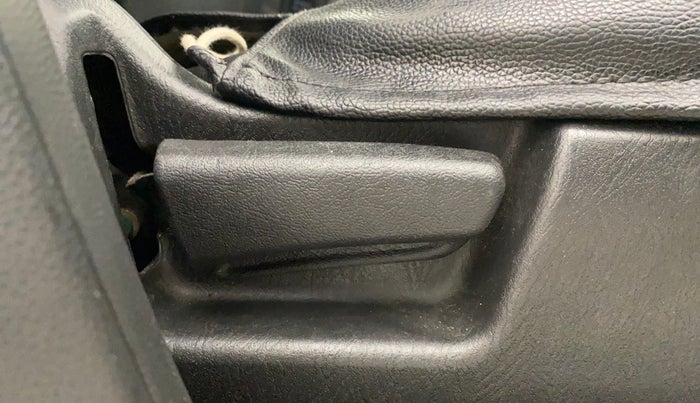 2021 Maruti Alto LXI, Petrol, Manual, 45,841 km, Driver Side Adjustment Panel