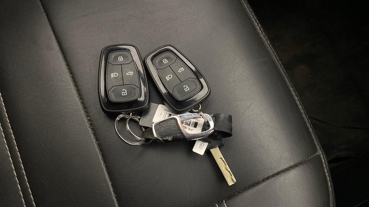 2021 Tata TIAGO NRG XZ MT, Petrol, Manual, 59,561 km, Key Close Up