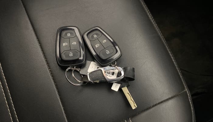2021 Tata TIAGO NRG XZ MT, Petrol, Manual, 59,561 km, Key Close Up