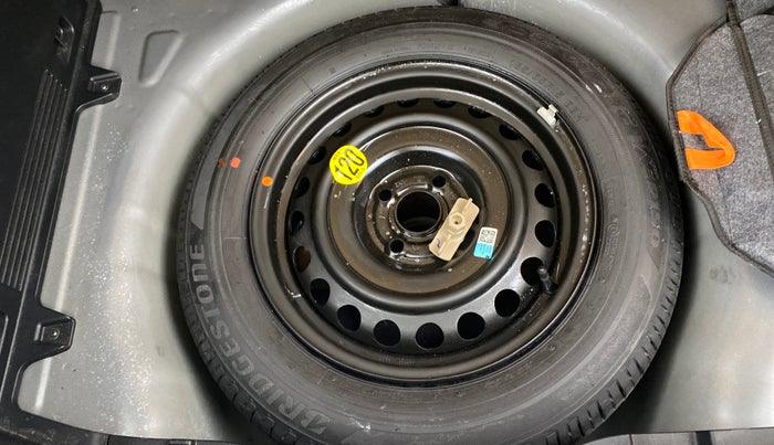 2021 Hyundai NEW I20 ASTA 1.2 AT, Petrol, Automatic, 36,329 km, Spare Tyre