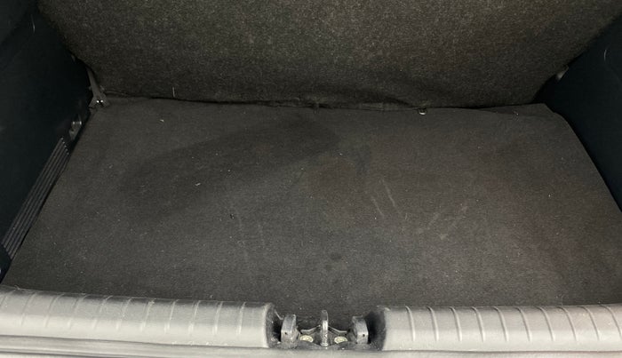 2021 Hyundai NEW I20 ASTA 1.2 AT, Petrol, Automatic, 36,329 km, Boot Inside