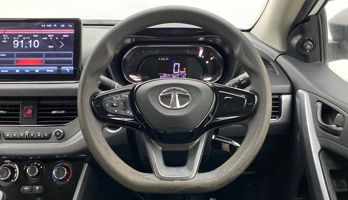 2020 Tata NEXON XM SUNROOF 1.2 RTN, Petrol, Manual, 65,442 km, Steering Wheel Close Up