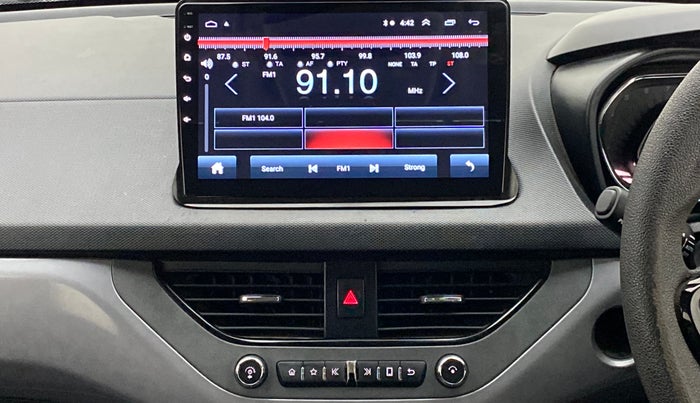 2020 Tata NEXON XM SUNROOF 1.2 RTN, Petrol, Manual, 65,442 km, Infotainment System