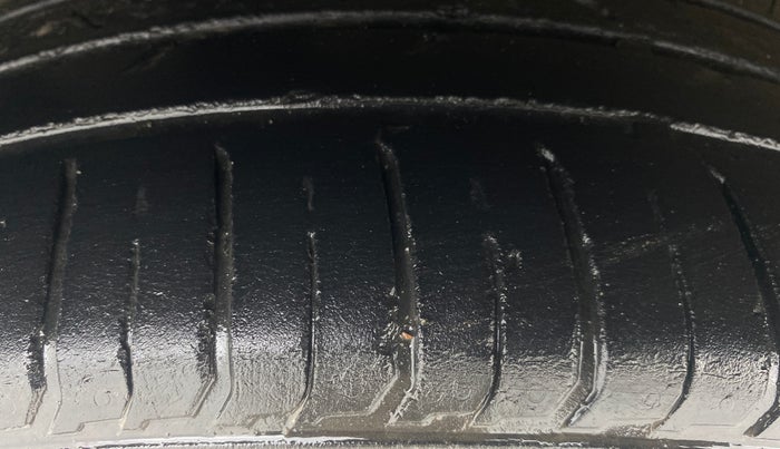 2020 Hyundai VENUE SX 1.0 (O) TURBO IMT, Petrol, Manual, 18,570 km, Right Rear Tyre Tread