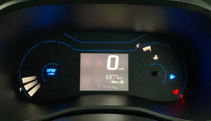 2022 Renault Kwid RXT 1.0 (O), Petrol, Manual, 6,969 km, Odometer Image