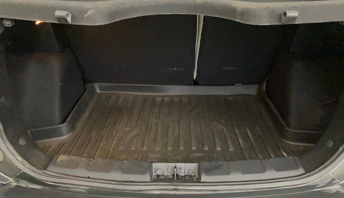 2023 Tata NEXON XZ PLUS (L), Petrol, Manual, 17,794 km, Boot Inside