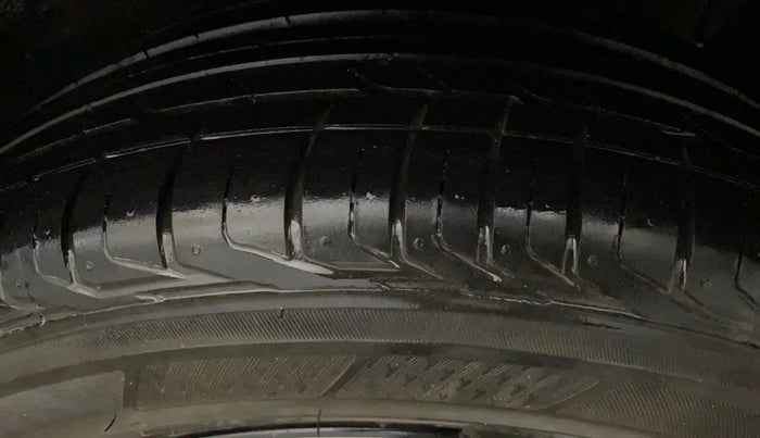 2023 Tata NEXON XZ PLUS (L), Petrol, Manual, 17,794 km, Left Rear Tyre Tread