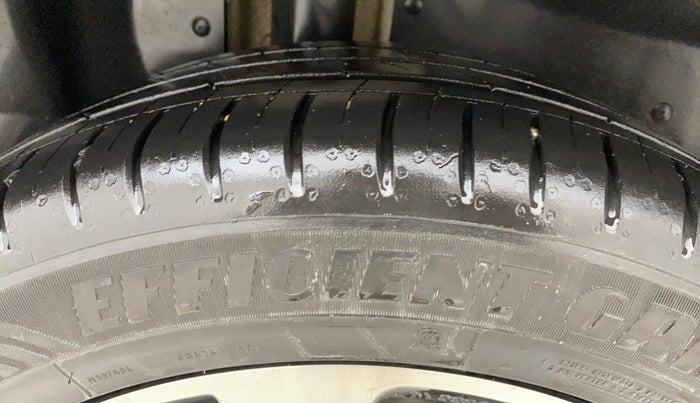 2022 MG HECTOR SHARP 1.5 CVT PETROL DUAL TONE, Petrol, Automatic, 47,803 km, Right Rear Tyre Tread