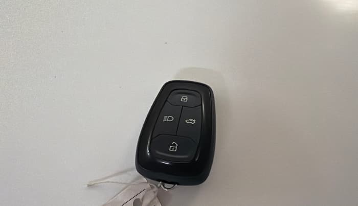 2022 Tata PUNCH ACCOMPLISHED MT, Petrol, Manual, 82,597 km, Key Close Up
