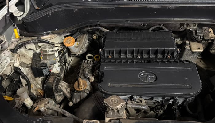 2022 Tata PUNCH ACCOMPLISHED MT, Petrol, Manual, 82,597 km, Engine View - Right