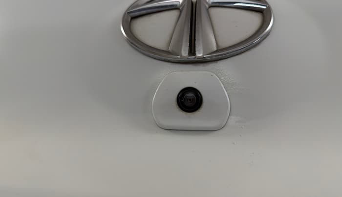 2022 Tata PUNCH ACCOMPLISHED MT, Petrol, Manual, 82,597 km, Parking Camera