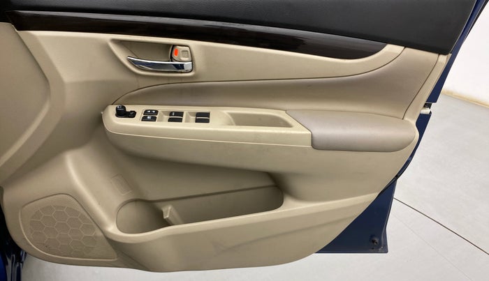 2017 Maruti Ciaz ZETA DIESEL 1.3, Diesel, Manual, 75,377 km, Driver Side Door Panels Control