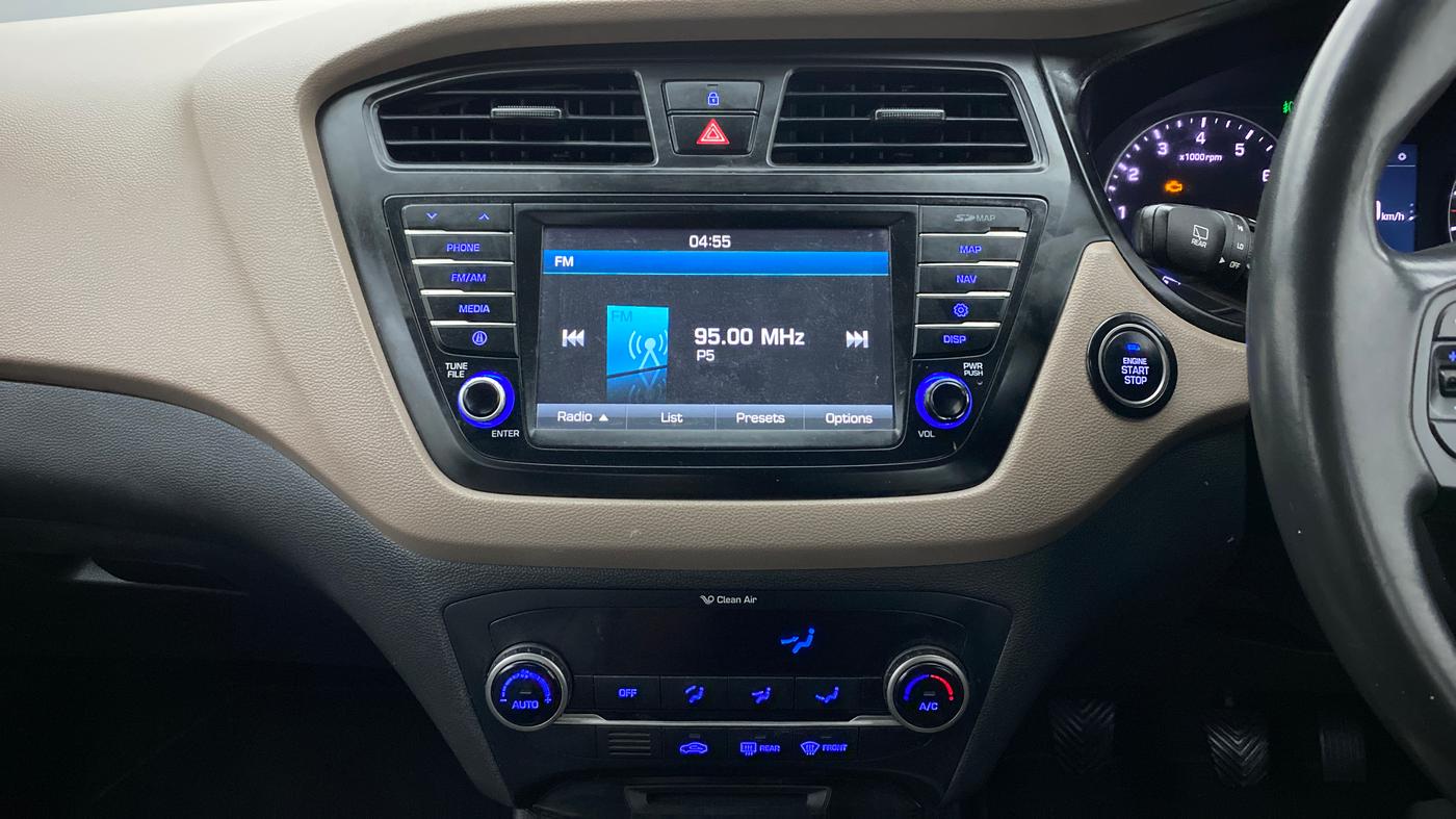 2016 Hyundai Elite i20 ASTA 1.2, Petrol, Manual, 85,394 km, Air Conditioner