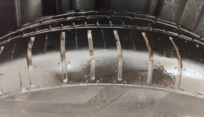 2022 Maruti Baleno SIGMA PETROL 1.2, Petrol, Manual, 6,117 km, Right Rear Tyre Tread