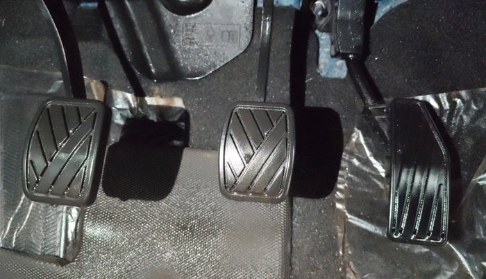 2022 Maruti Baleno SIGMA PETROL 1.2, Petrol, Manual, 6,117 km, Pedals