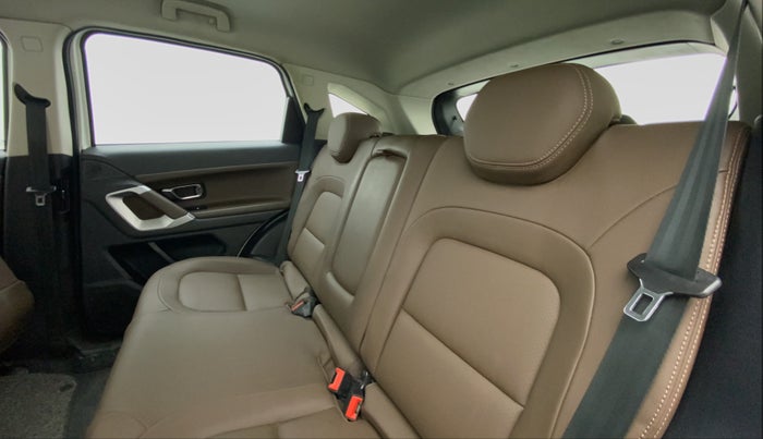 2019 Tata Harrier XZ 2.0L Kryotec, Diesel, Manual, 59,323 km, Right Side Rear Door Cabin