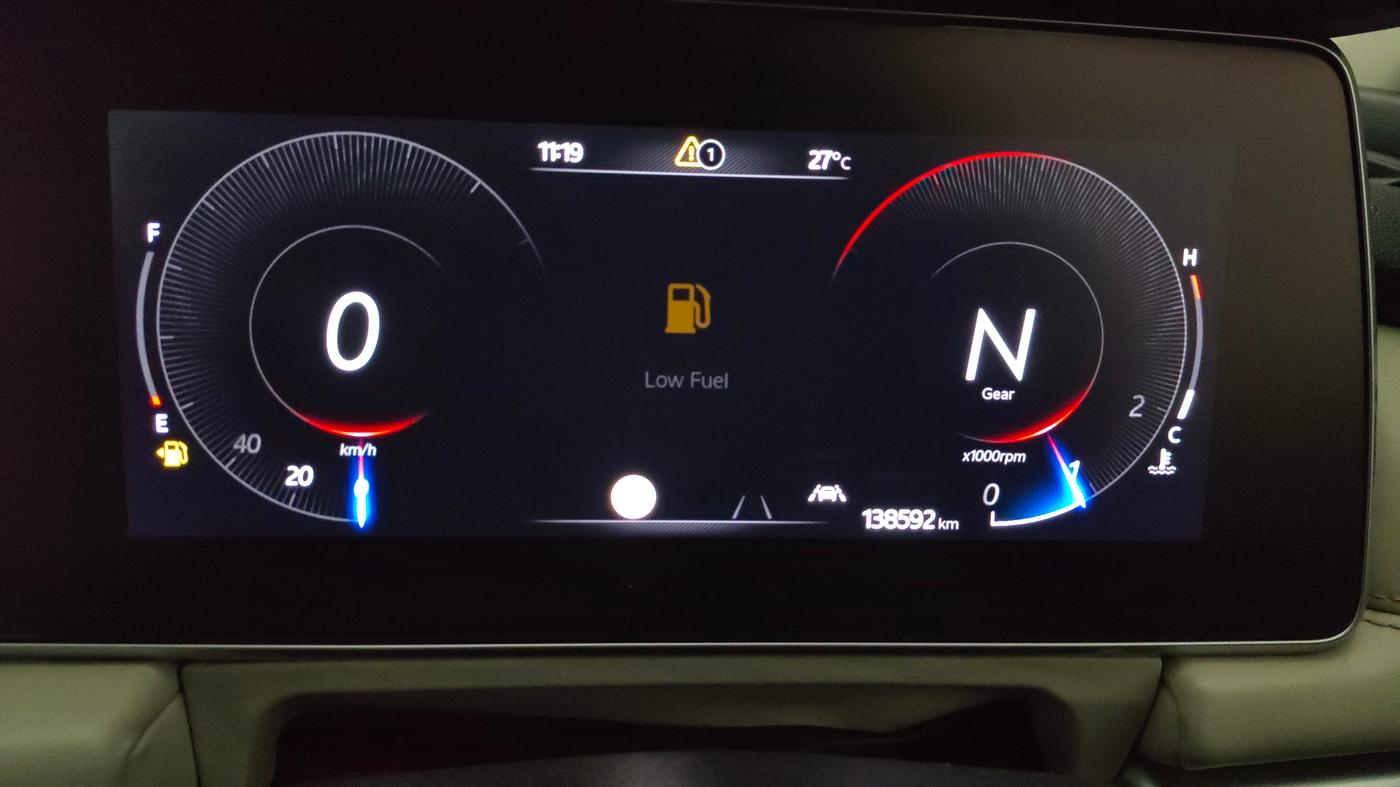 2022 Mahindra XUV700 AX 7 D MT 7 STR, Diesel, Manual, 1,38,592 km, Odometer Image