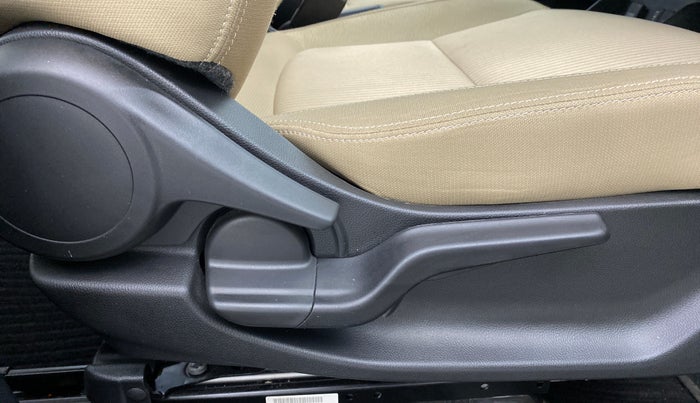 2021 Honda Amaze 1.2 VX CVT I VTEC, Petrol, Automatic, 6,189 km, Driver Side Adjustment Panel