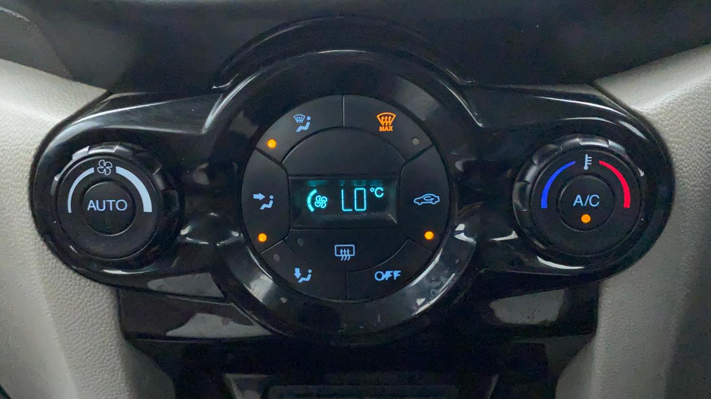 2017 Ford Ecosport TREND+ 1.5L DIESEL, Diesel, Manual, 97,106 km, Automatic Climate Control