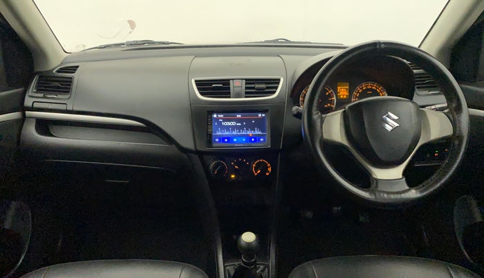 2014 Maruti Swift VXI, Petrol, Manual, 69,389 km, Dashboard