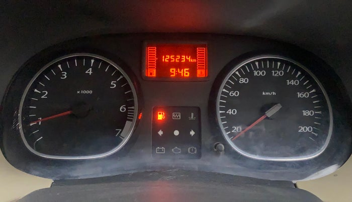 2014 Renault Duster RXL PETROL, Petrol, Manual, 1,25,234 km, Odometer Image