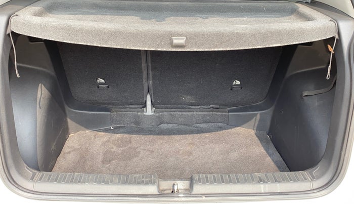 2022 Volkswagen TAIGUN GT PLUS 1.5 TSI DSG, Petrol, Automatic, 55,492 km, Boot Inside