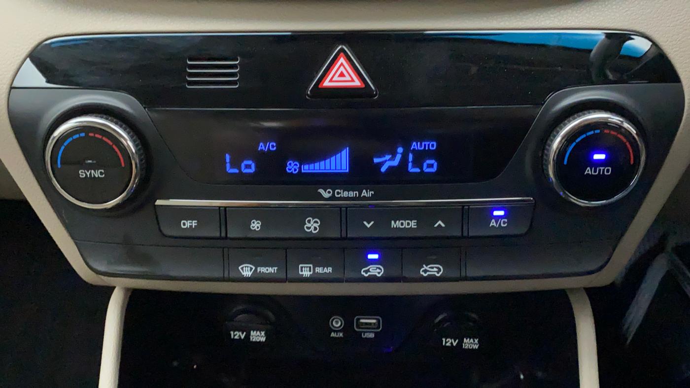 2018 Hyundai Tucson 2WD AT GL DIESEL, Diesel, Automatic, 51,520 km, Automatic Climate Control