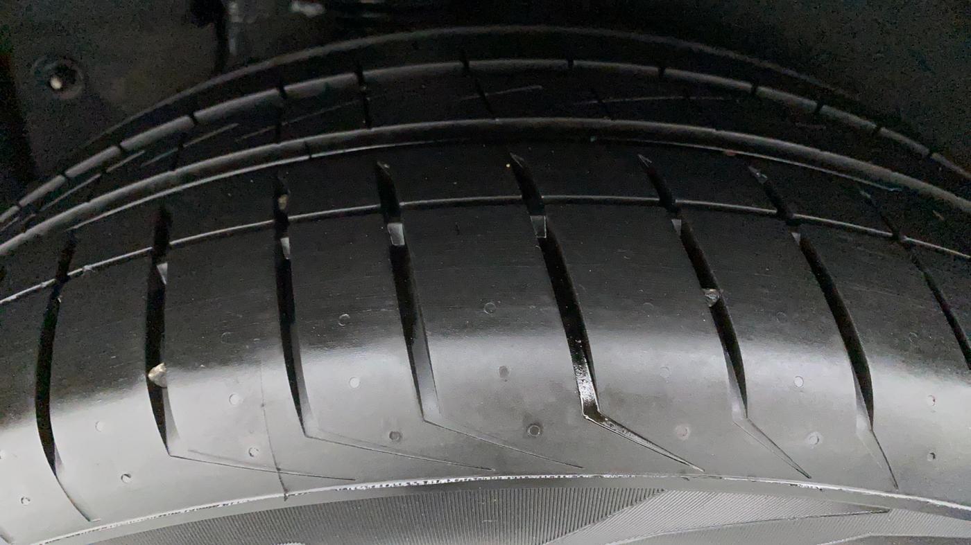 2018 Hyundai Tucson 2WD AT GL DIESEL, Diesel, Automatic, 51,520 km, Right Rear Tyre Tread