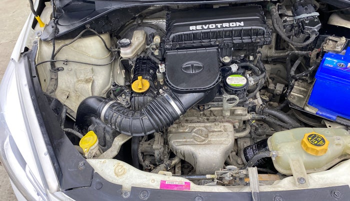 2016 Tata Tiago XT PETROL, Petrol, Manual, 18,999 km, Engine View - Right