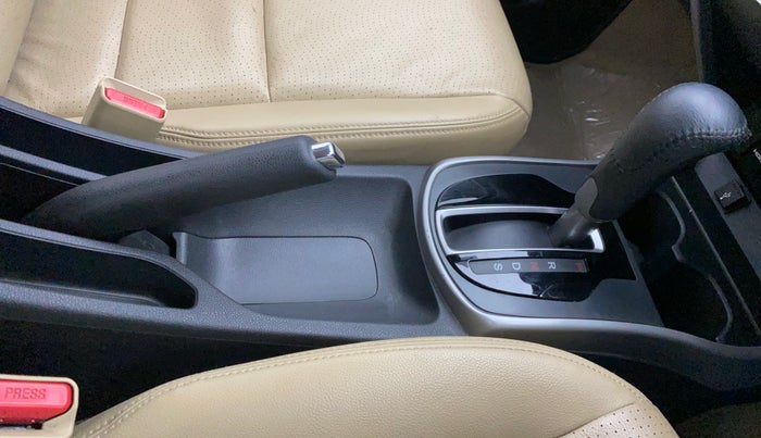 2018 Honda City 1.5L I-VTEC ZX CVT, Petrol, Automatic, 41,816 km, Gear Lever