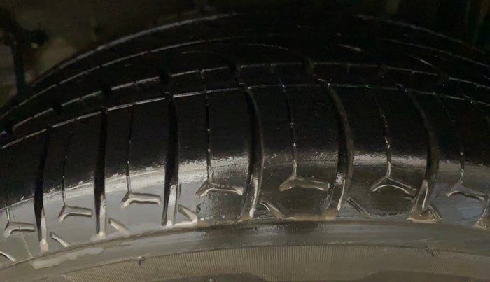 2020 Tata Tiago XZ PLUS PETROL, CNG, Manual, 41,710 km, Left Rear Tyre Tread
