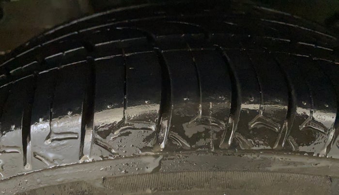 2020 Tata Tiago XZ PLUS PETROL, CNG, Manual, 41,710 km, Right Rear Tyre Tread