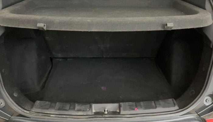 2019 Tata NEXON XMA PETROL, Petrol, Automatic, 51,646 km, Boot Inside