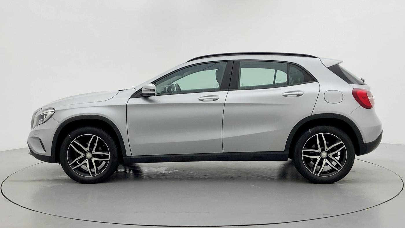 2014 Mercedes Benz GLA Class 200 CDI STYLE, Diesel, Automatic, 29,348 km, Left Side