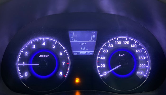 2011 Hyundai Verna FLUIDIC 1.6 VTVT SX, Petrol, Manual, 1,09,015 km, Odometer Image