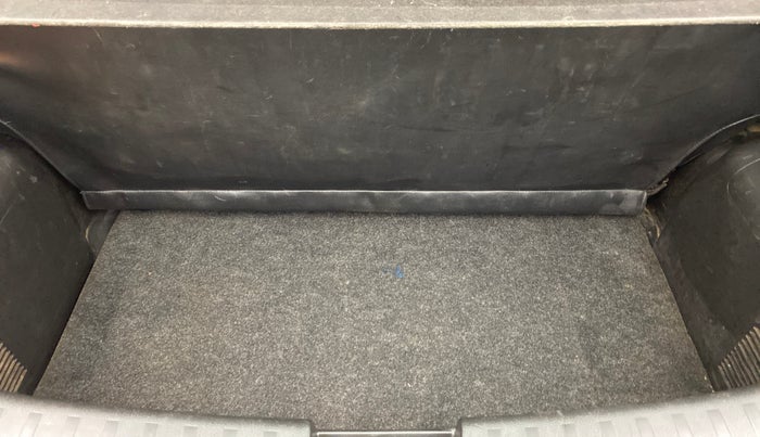2013 Maruti Swift ZDI, Diesel, Manual, 52,458 km, Boot Inside
