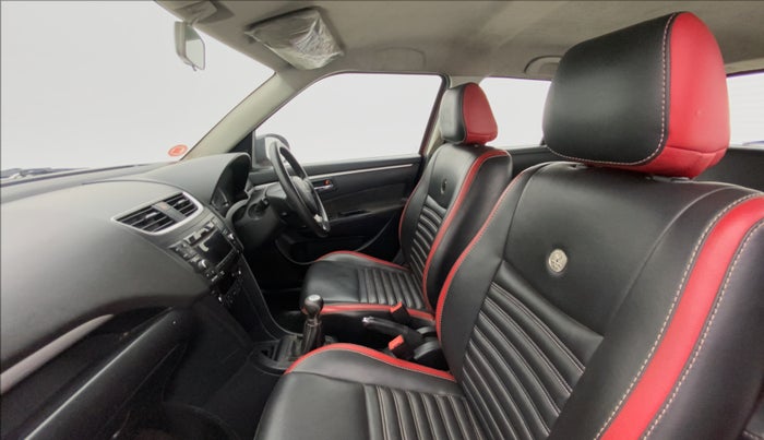 2013 Maruti Swift ZDI, Diesel, Manual, 52,458 km, Right Side Front Door Cabin