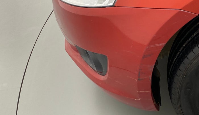 2013 Maruti Swift ZDI, Diesel, Manual, 52,458 km, Front bumper - Minor scratches