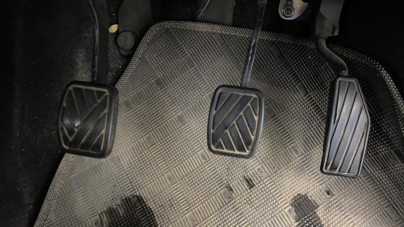 2022 Maruti Celerio VXI CNG, CNG, Manual, 10,565 km, Pedals