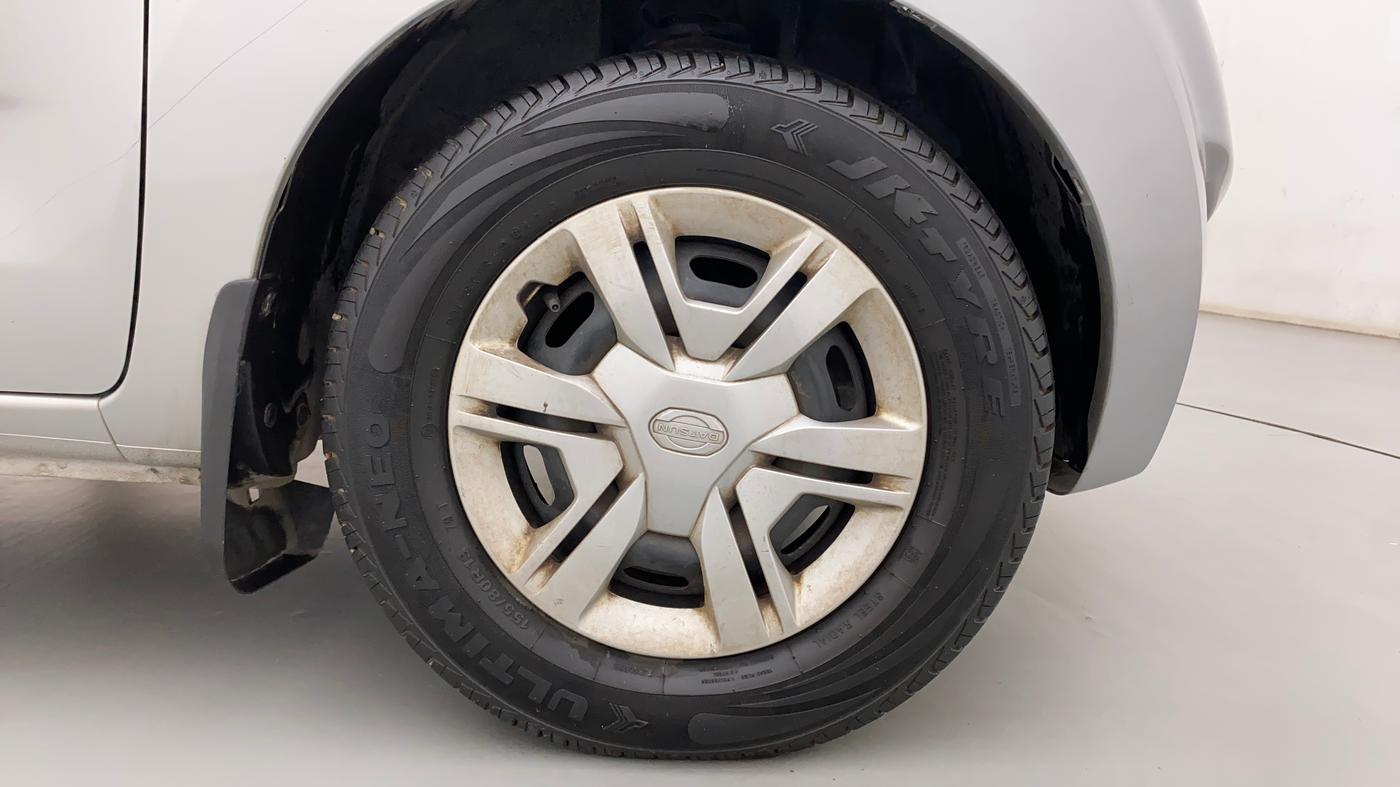2017 Datsun Redi Go T (O), Petrol, Manual, 18,759 km, Right Front Wheel