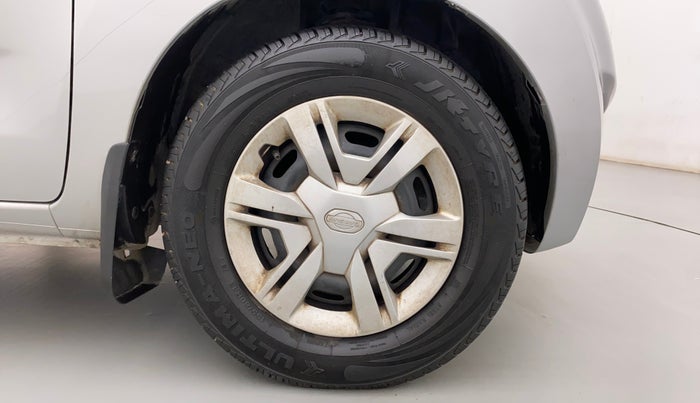 2017 Datsun Redi Go T (O), Petrol, Manual, 18,759 km, Right Front Wheel