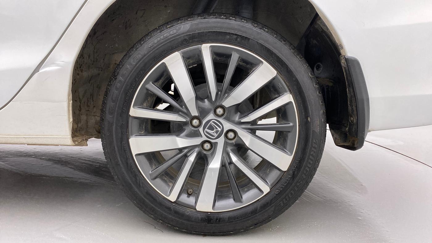 2021 Honda City 1.5L I-VTEC ZX CVT, Petrol, Automatic, 42,629 km, Left Rear Wheel