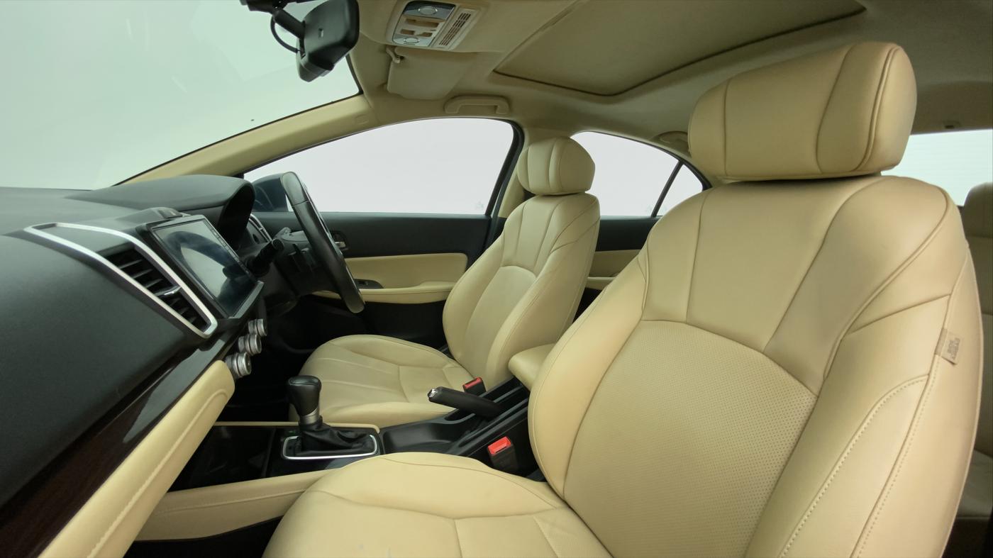 2021 Honda City 1.5L I-VTEC ZX CVT, Petrol, Automatic, 42,629 km, Right Side Front Door Cabin