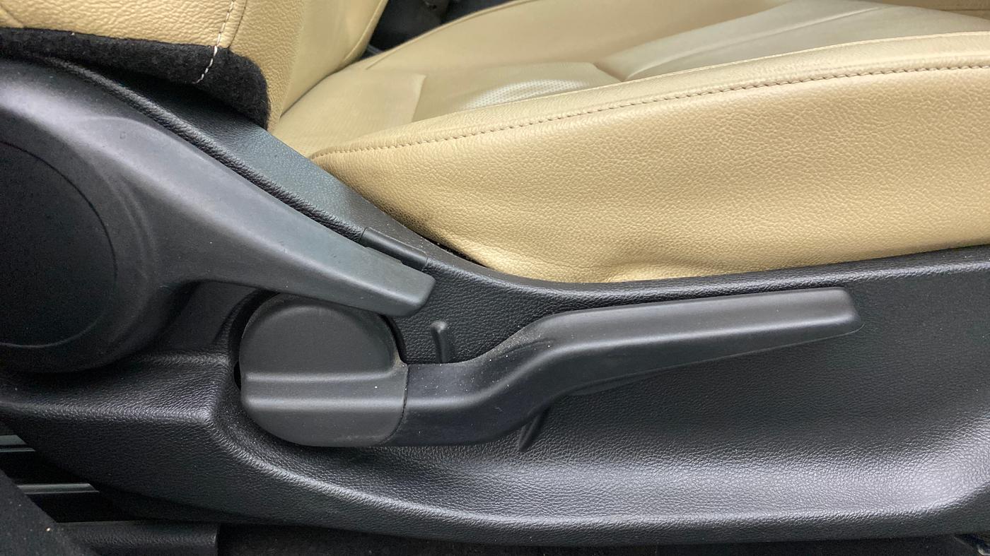 2021 Honda City 1.5L I-VTEC ZX CVT, Petrol, Automatic, 42,629 km, Driver Side Adjustment Panel