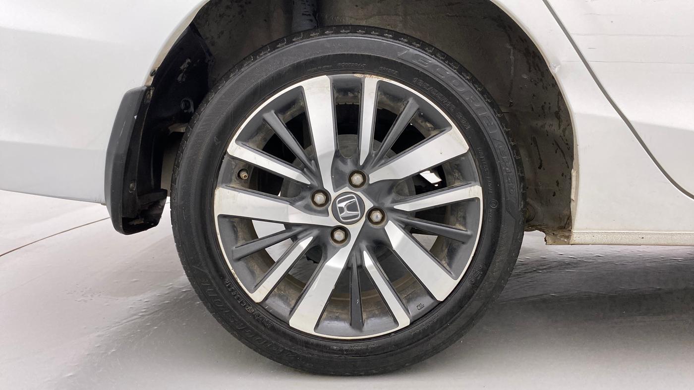2021 Honda City 1.5L I-VTEC ZX CVT, Petrol, Automatic, 42,629 km, Right Rear Wheel