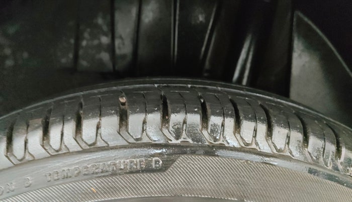 2019 Maruti Dzire VXI, Petrol, Manual, 12,761 km, Left Rear Tyre Tread
