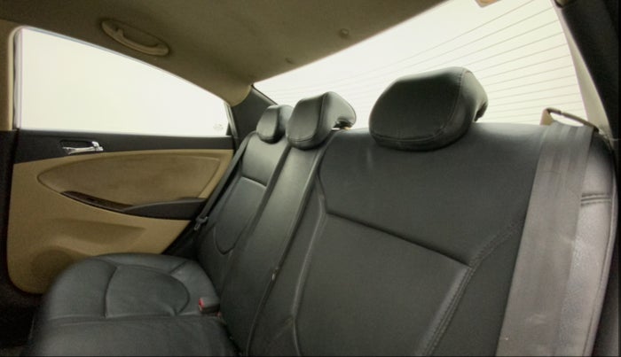2012 Hyundai Verna FLUIDIC 1.6 CRDI SX, Diesel, Manual, 99,867 km, Right Side Rear Door Cabin
