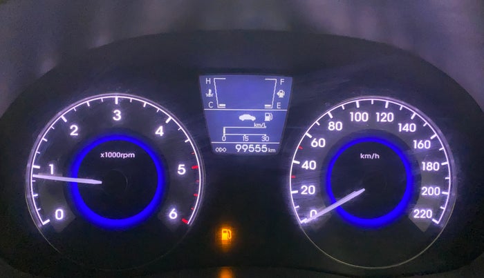 2012 Hyundai Verna FLUIDIC 1.6 CRDI SX, Diesel, Manual, 99,867 km, Odometer Image