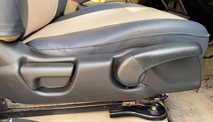 2016 Honda City 1.5L I-VTEC VX, Petrol, Manual, 94,730 km, Driver Side Adjustment Panel