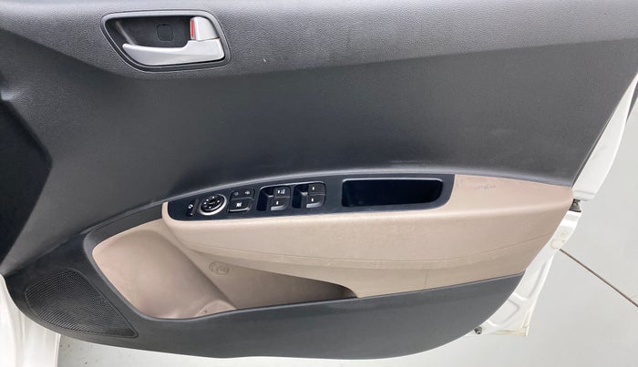 2018 Hyundai Grand i10 SPORTZ (O) 1.2 KAPPA VTVT, Petrol, Manual, 44,675 km, Driver Side Door Panels Control